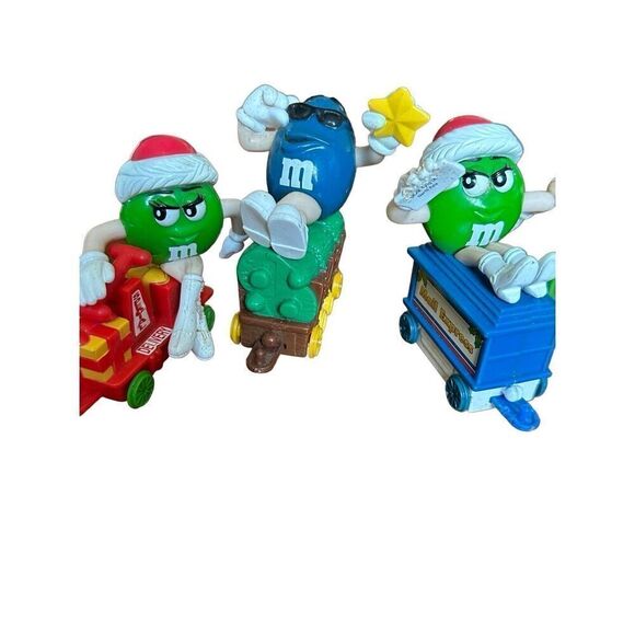 M&M Christmas Train Series 1 Engine Cars 1-6 Holiday Car Set Toppers missing cab - Picture 8 of 9